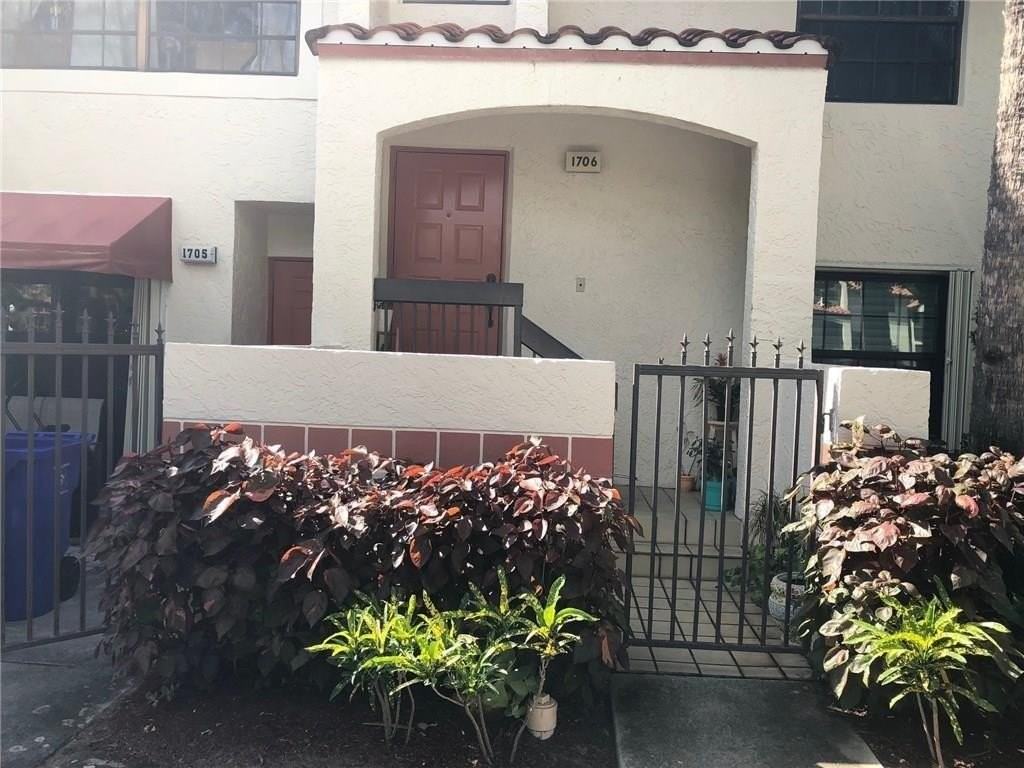 1706 Congressional Way - Photo 4 of 5