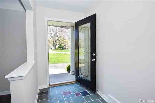 5255 Kellen Ln - Photo 2 of 32