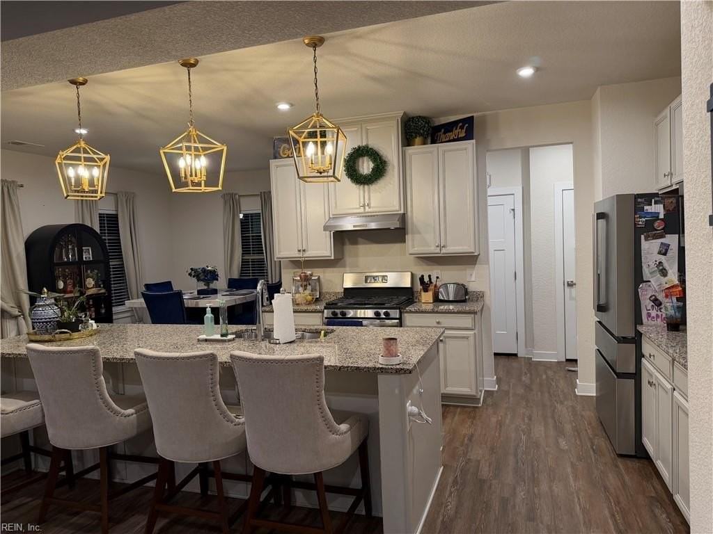 100 Republic Ln - Photo 6 of 9