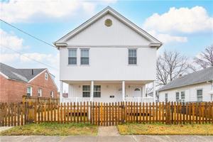 featured image of 138 D View Ave #3