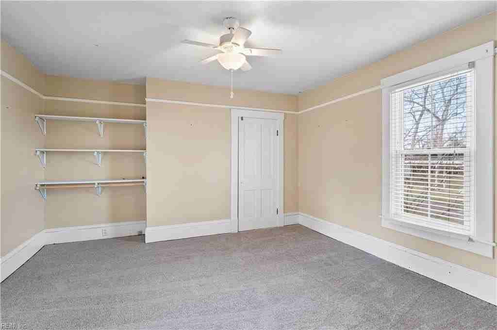 227 James St - Photo 4 of 22