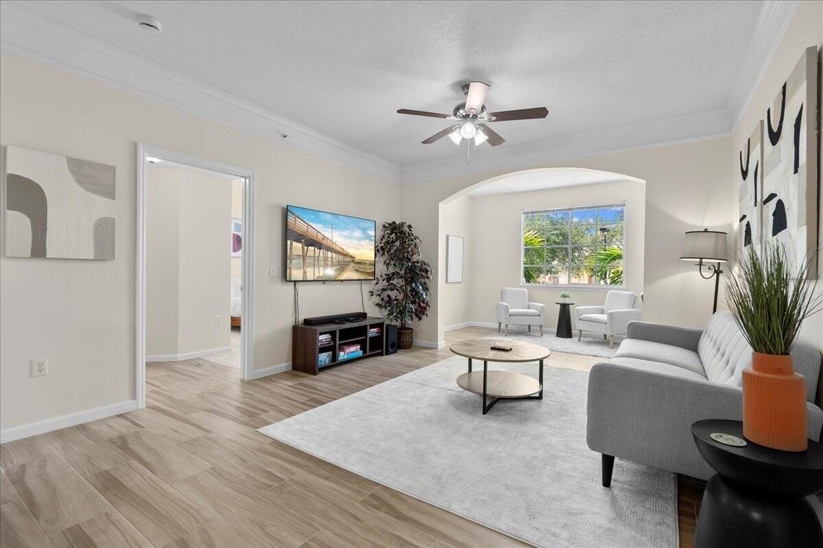 5203 Myrtlewood Cir E - Photo 3 of 21