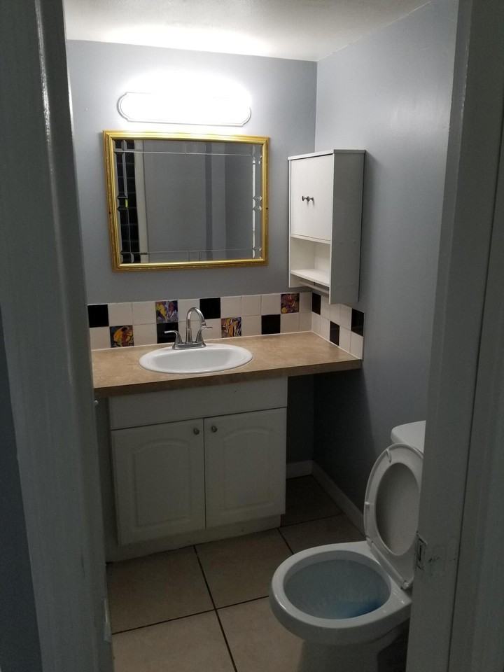 3876 Devine Rd - Photo 7 of 15