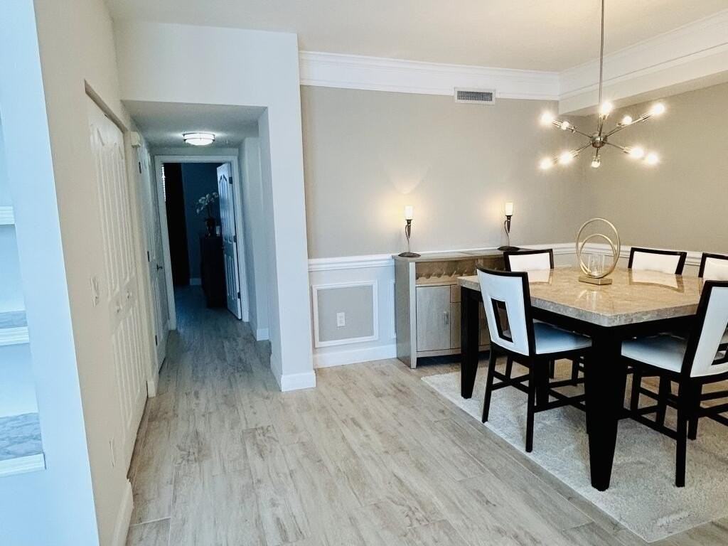 2046 Alta Meadows Ln #1909 - Photo 2 of 15