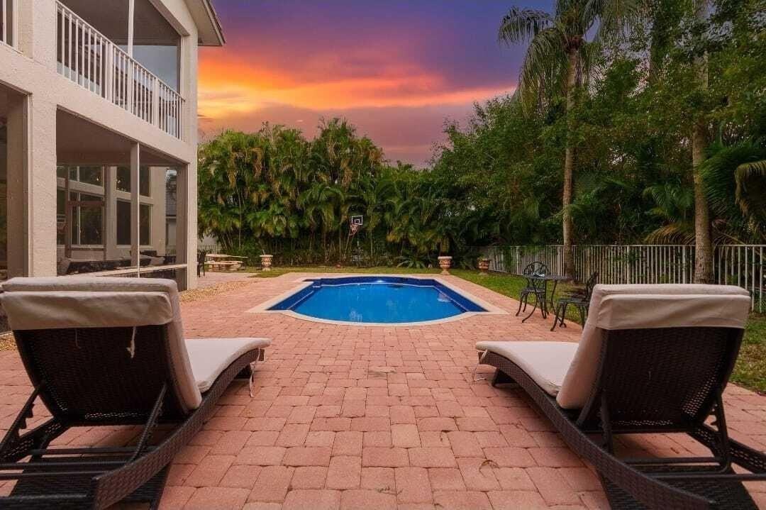 4673 Island Reef Dr - Photo 4 of 6