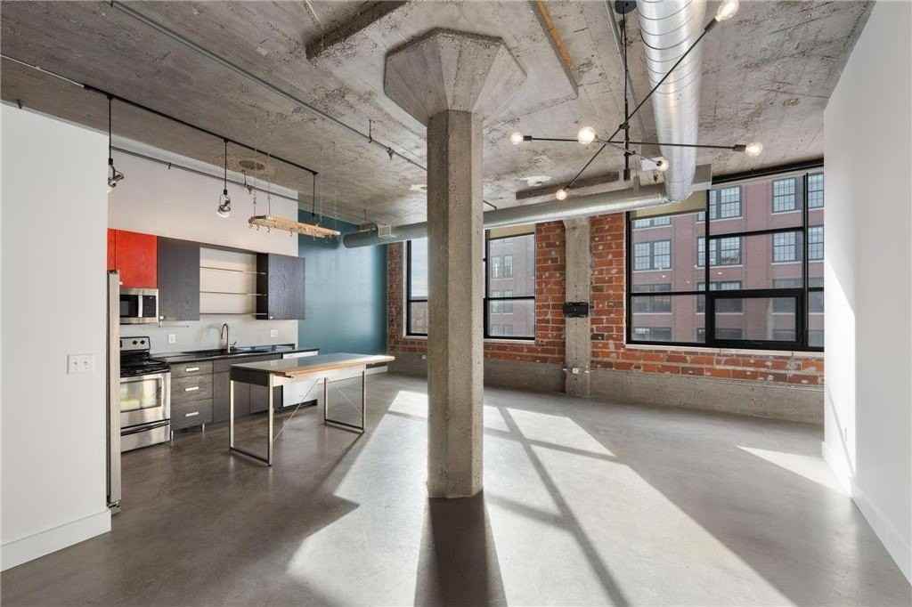 718 Washington Ave N #502 - Photo 3 of 23