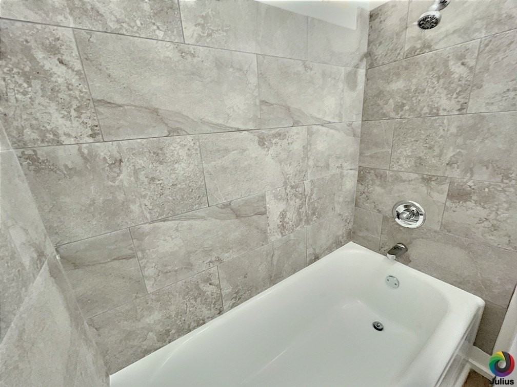 742 W Avenue Z - Photo 7 of 11