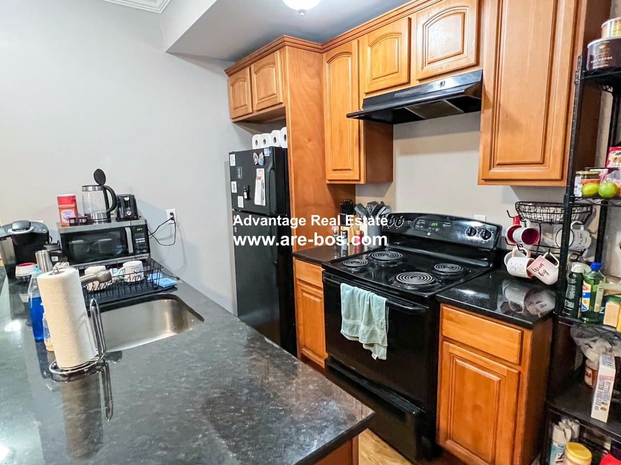 23 Saint Lukes Rd #6 - Photo 4 of 40