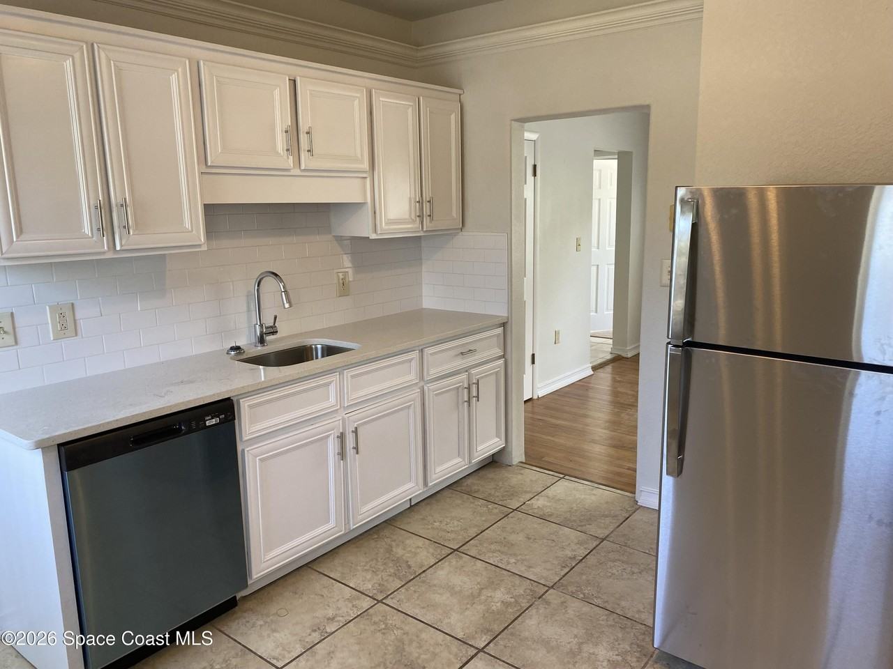 1501 S Shannon Ave Apt 1 #1 - Photo 6 of 13