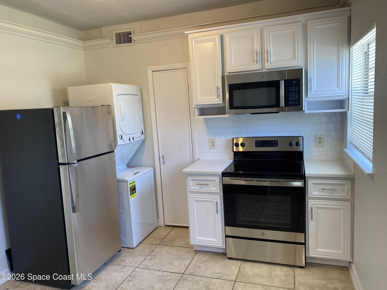 1501 S Shannon Ave Apt 1 #1 - Photo 7 of 13