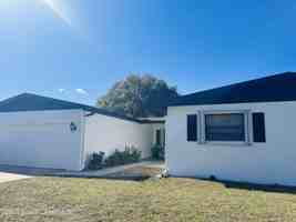 featured image of 285 E Lauren Ct