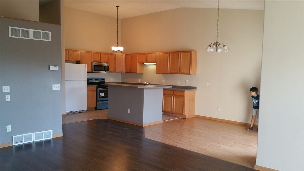 8101 Starr Grass Dr - Photo 6 of 27