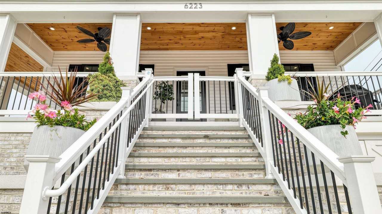 6223 Winchester Ave - Photo 4 of 50