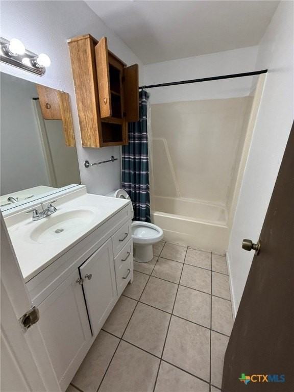 309 E Walnut St Apt 2 #2 - Photo 7 of 9