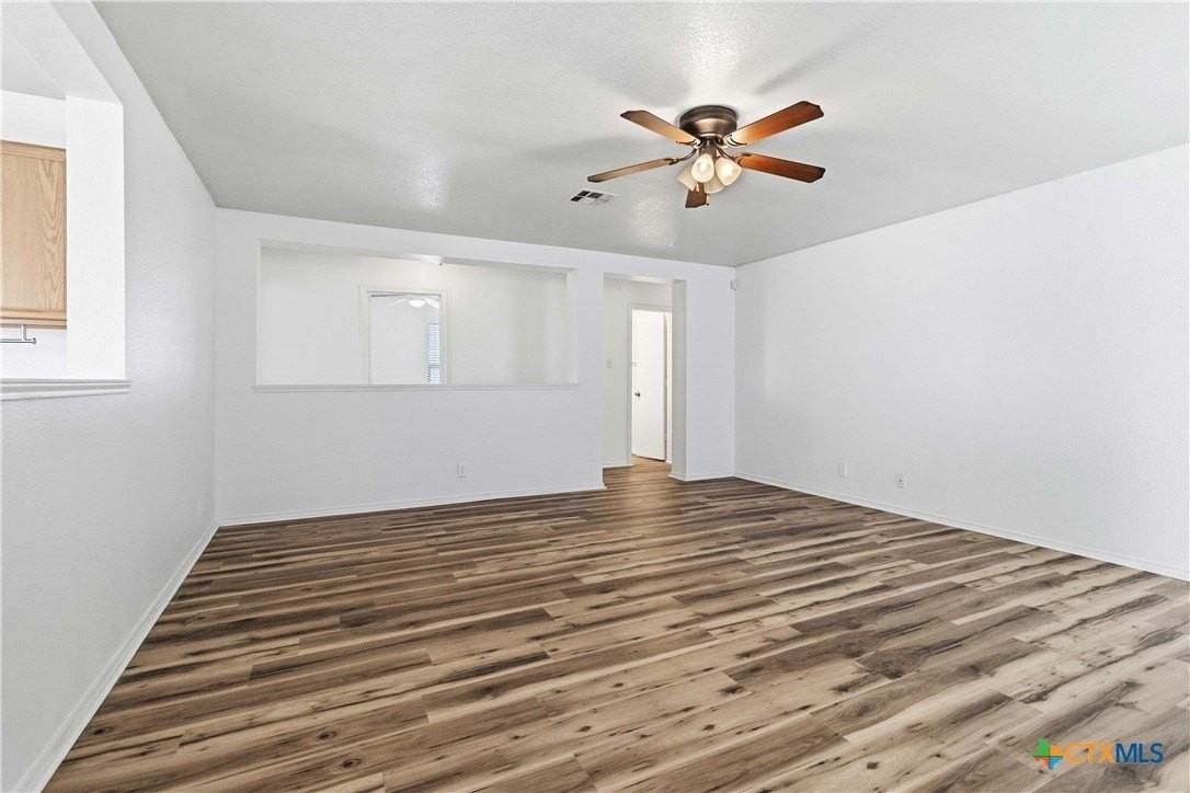 224 Capistrano Dr - Photo 5 of 28