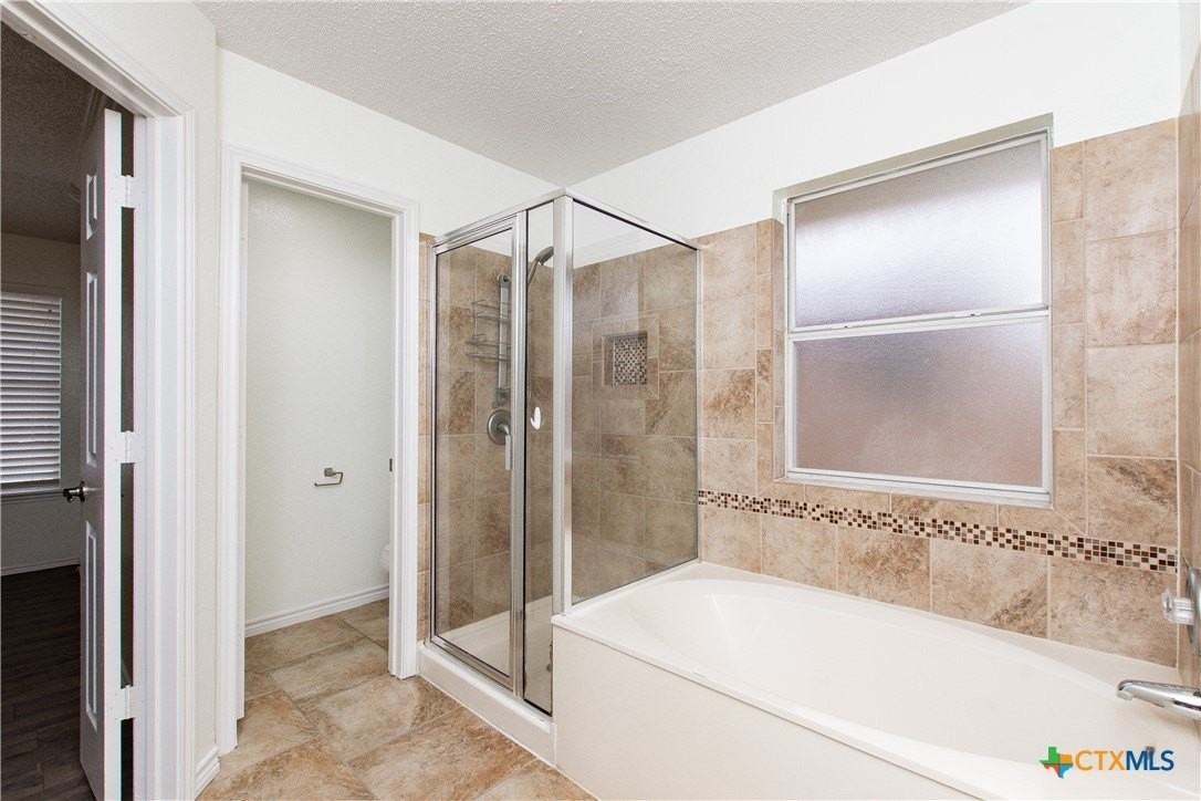 1802 Lava Ln - Photo 7 of 29