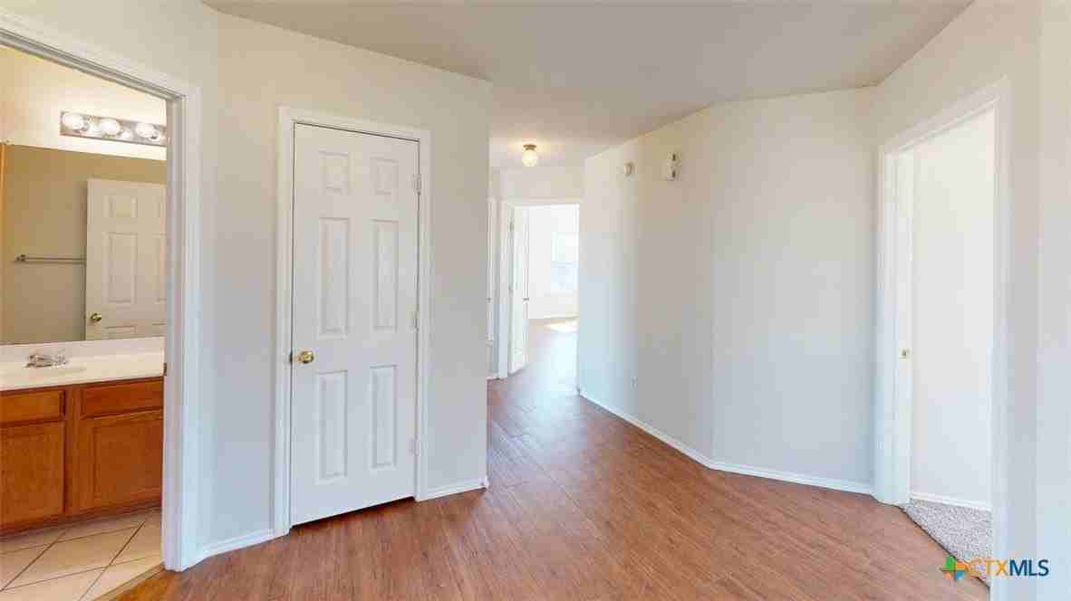 5406 Donegal Bay Ct - Photo 4 of 16