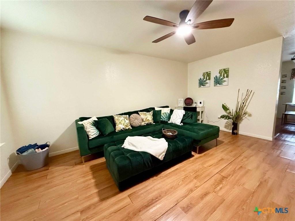 1008 Circle M Dr Apt D #D - Photo 5 of 28