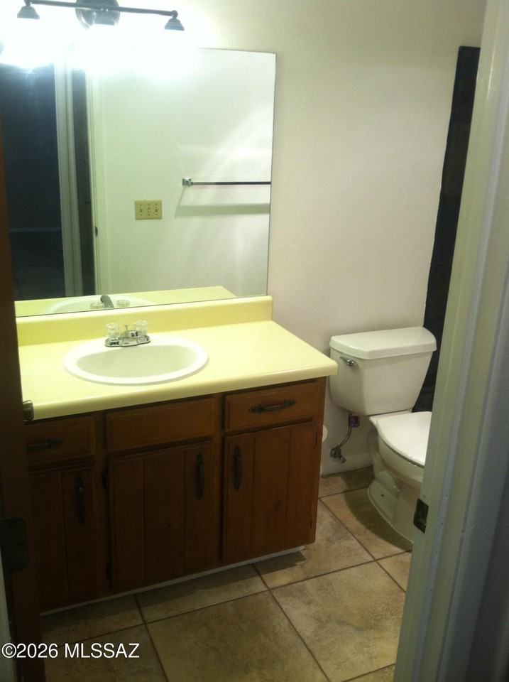 6625 E Golf Links Rd #5 - Photo 6 of 13