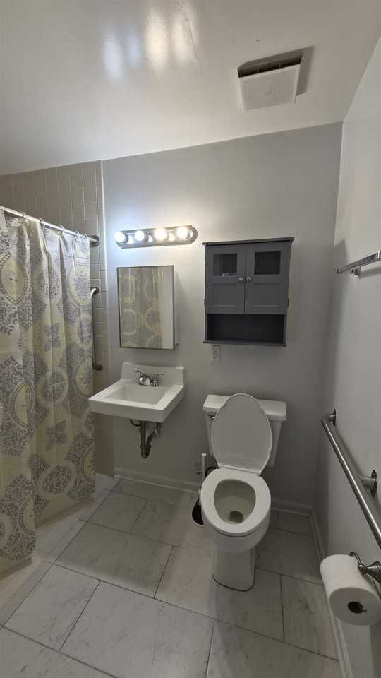 329 Mabry Mabry Street unit: D #D - Photo 3 of 11