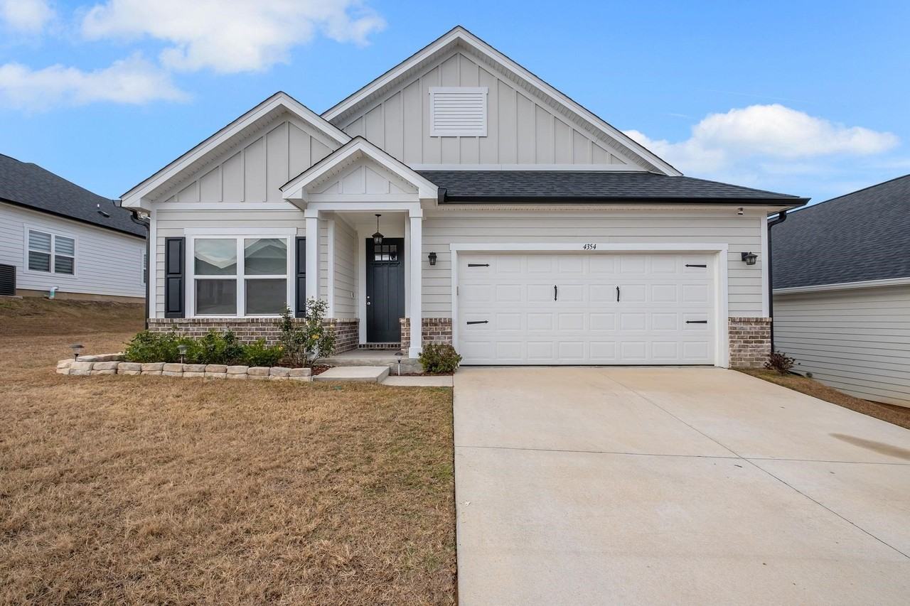 4354 Bottle Brush Ln - Photo 2 of 44