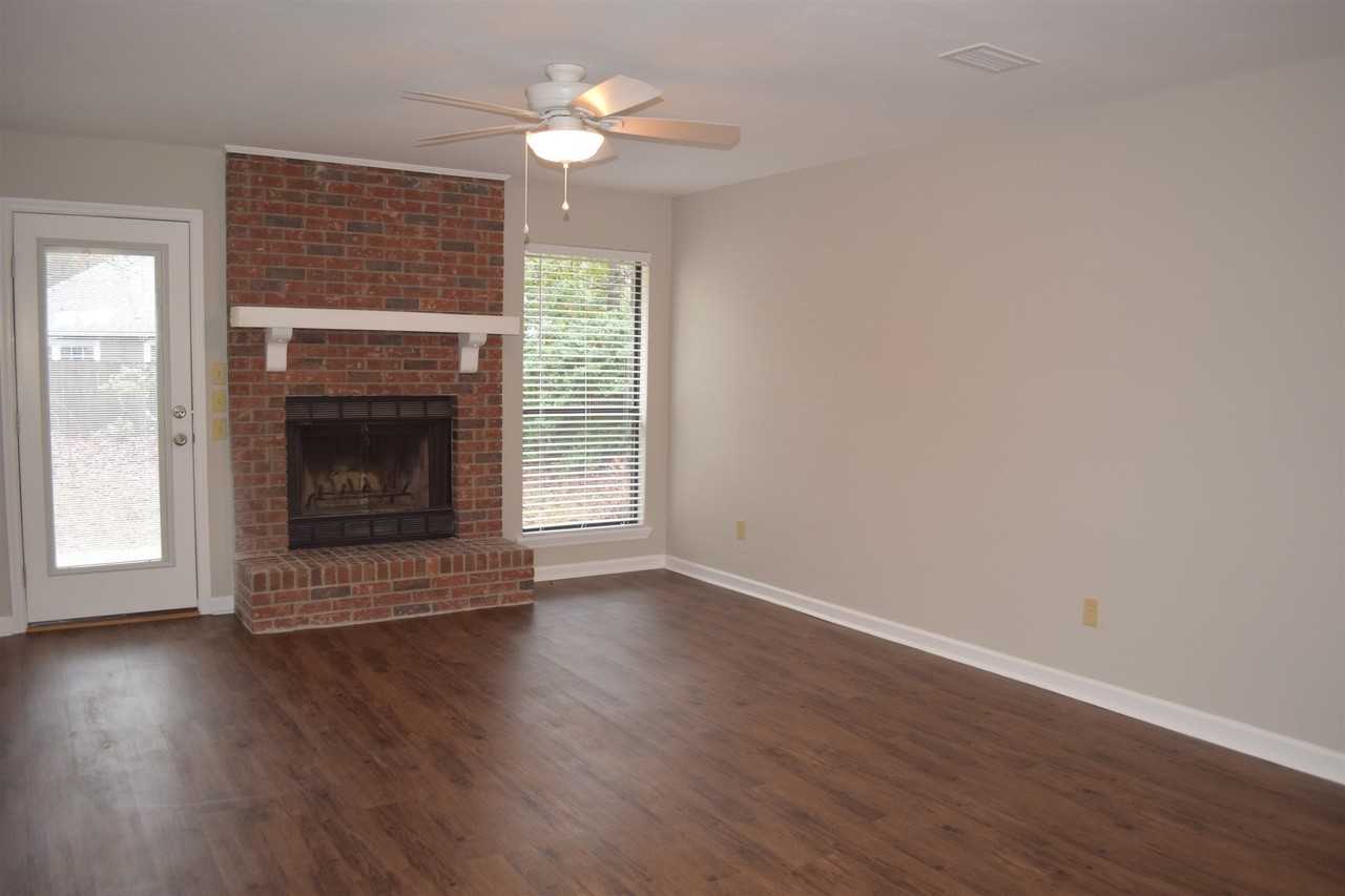 1700 Greenridge Trl - Photo 2 of 24