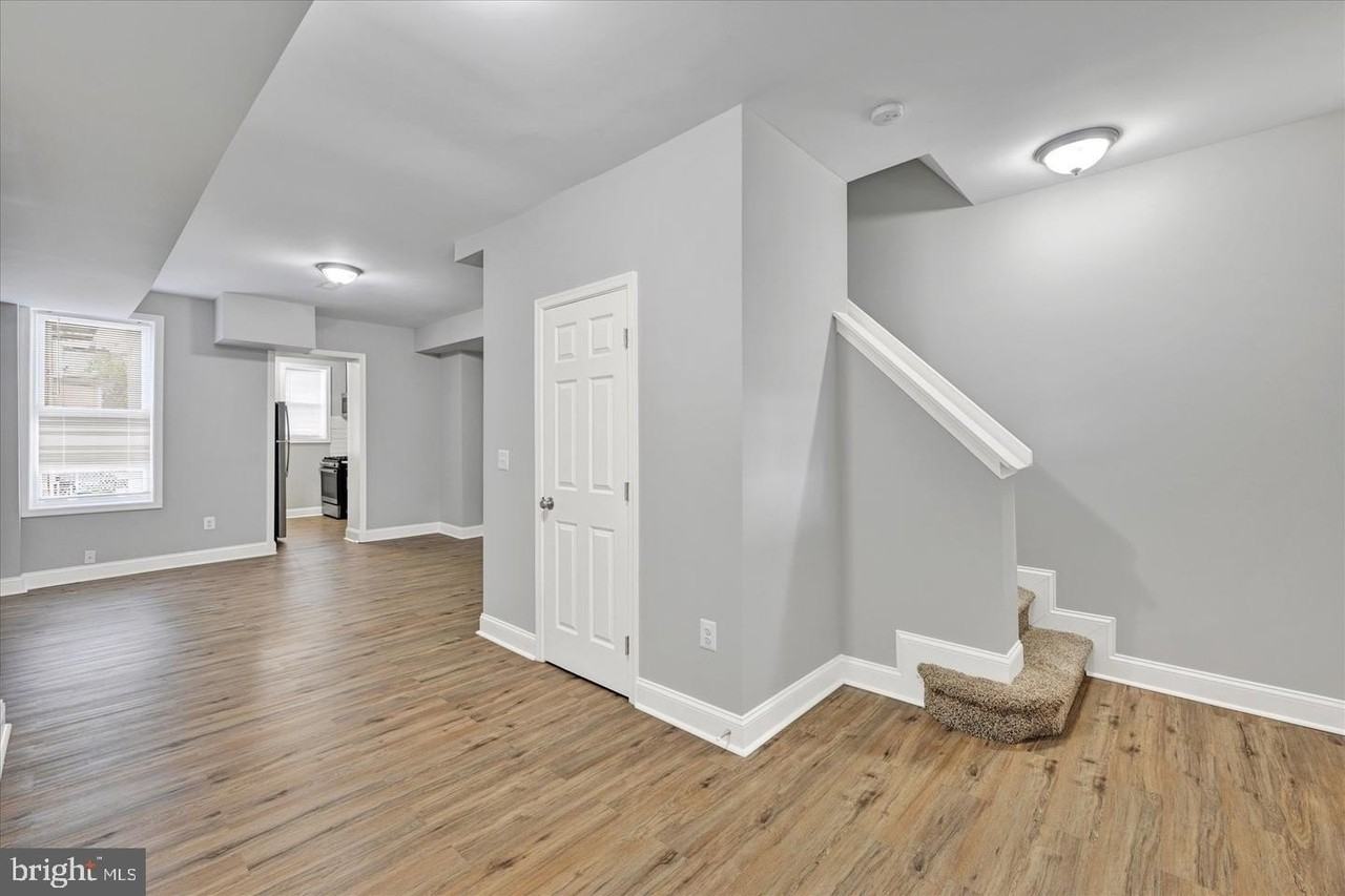 2706 E Chase St - Photo 6 of 14