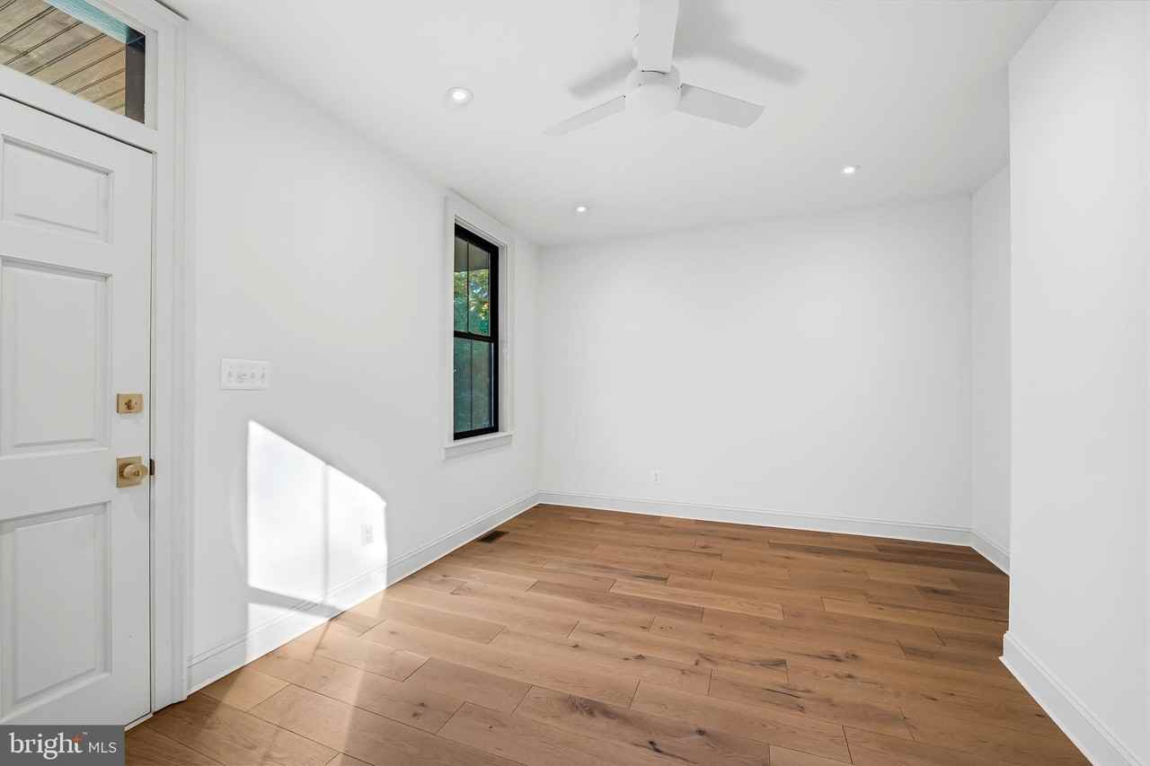 4629 Keswick Rd - Photo 5 of 49