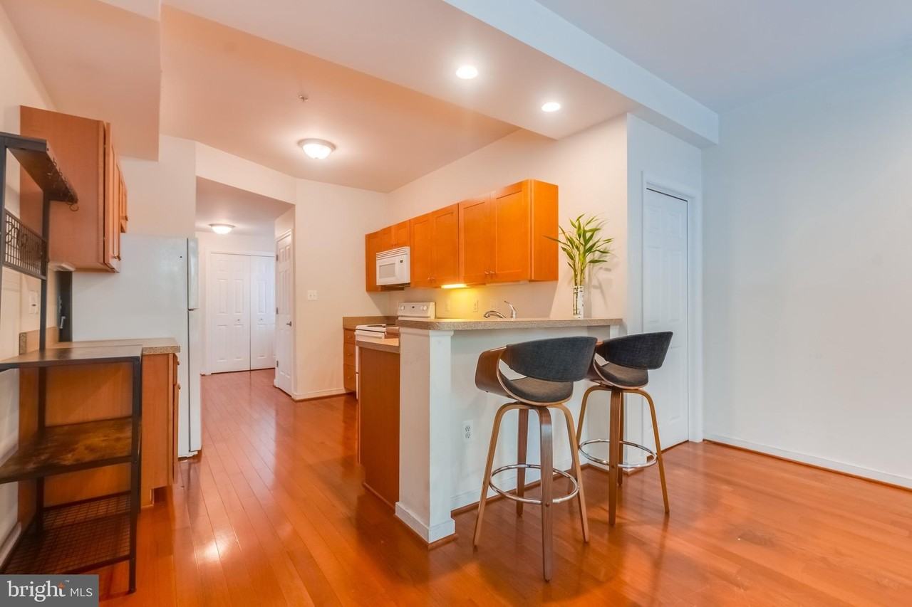 910 S Charles St Unit A #A - Photo 2 of 47