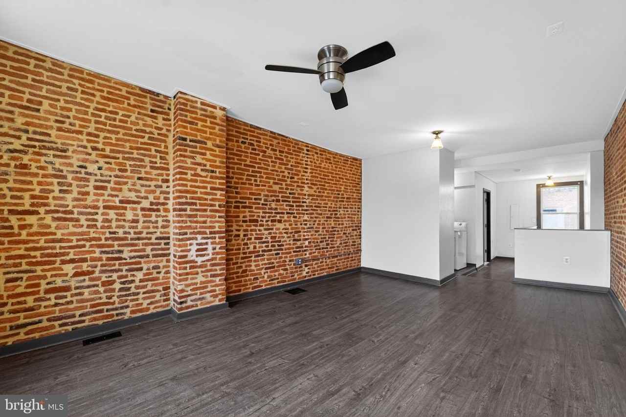 1602 Latrobe St - Photo 7 of 15