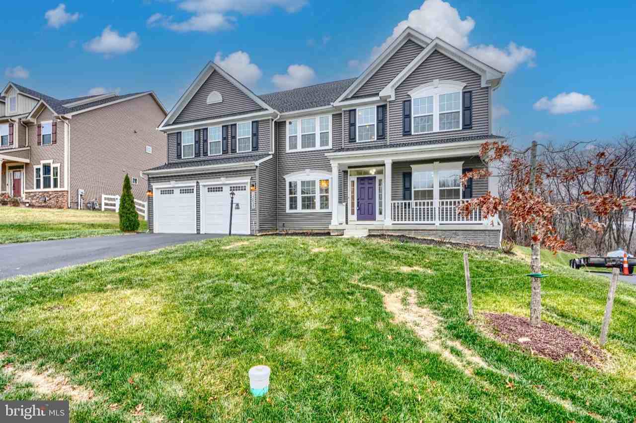 13605 Otono Dr - Photo 4 of 50