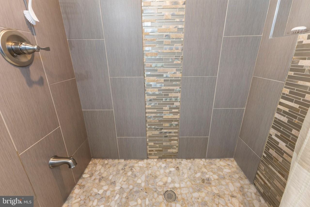 11518 Monongahela Dr - Photo 4 of 19