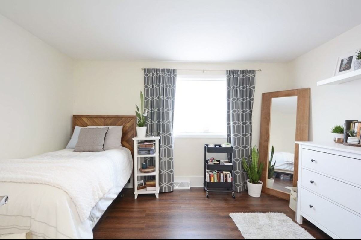 2742 California St Ne #1 - Photo 7 of 16