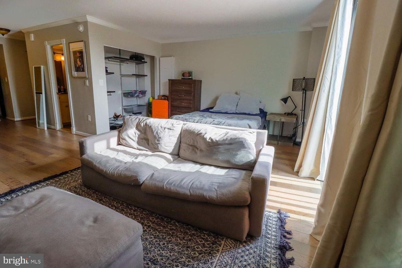 4242 E W Highway unit: 417 #417 - Photo 6 of 27