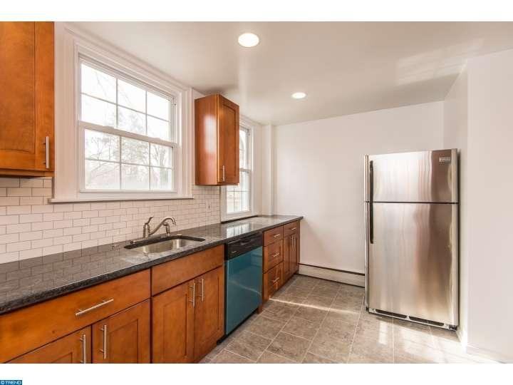 1478 Braddock Ln - Photo 3 of 25