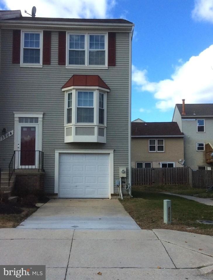 3504 Emperor Ct - Photo 2 of 42