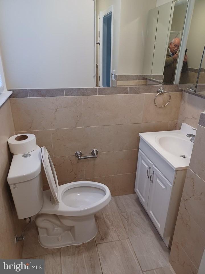 43 Durham Rd - Photo 4 of 5