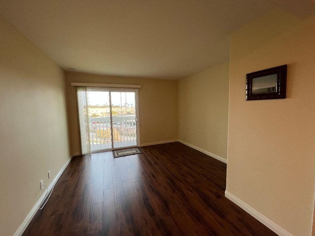 259 S Ventura Rd #252 - Photo 7 of 19