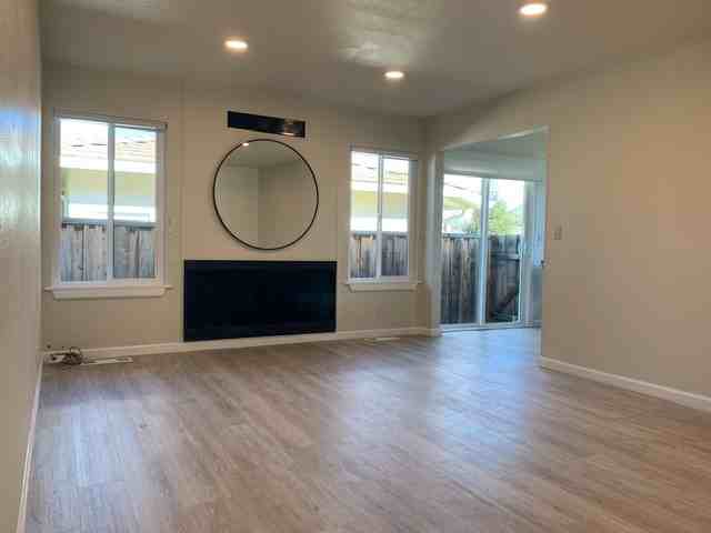 1420 Village Ct #NA - Photo 4 of 16