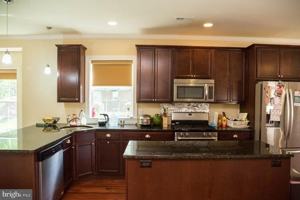 featured image of 415 Dearnley St