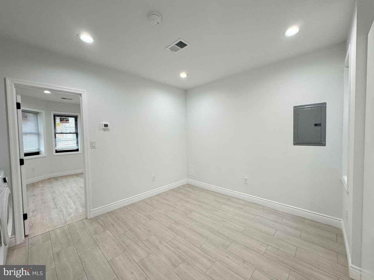 2038 Mckean St Unit 2 #2 - Photo 7 of 12