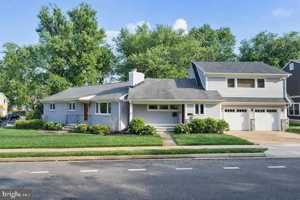 featured image of 5400 Williamsburg Blvd