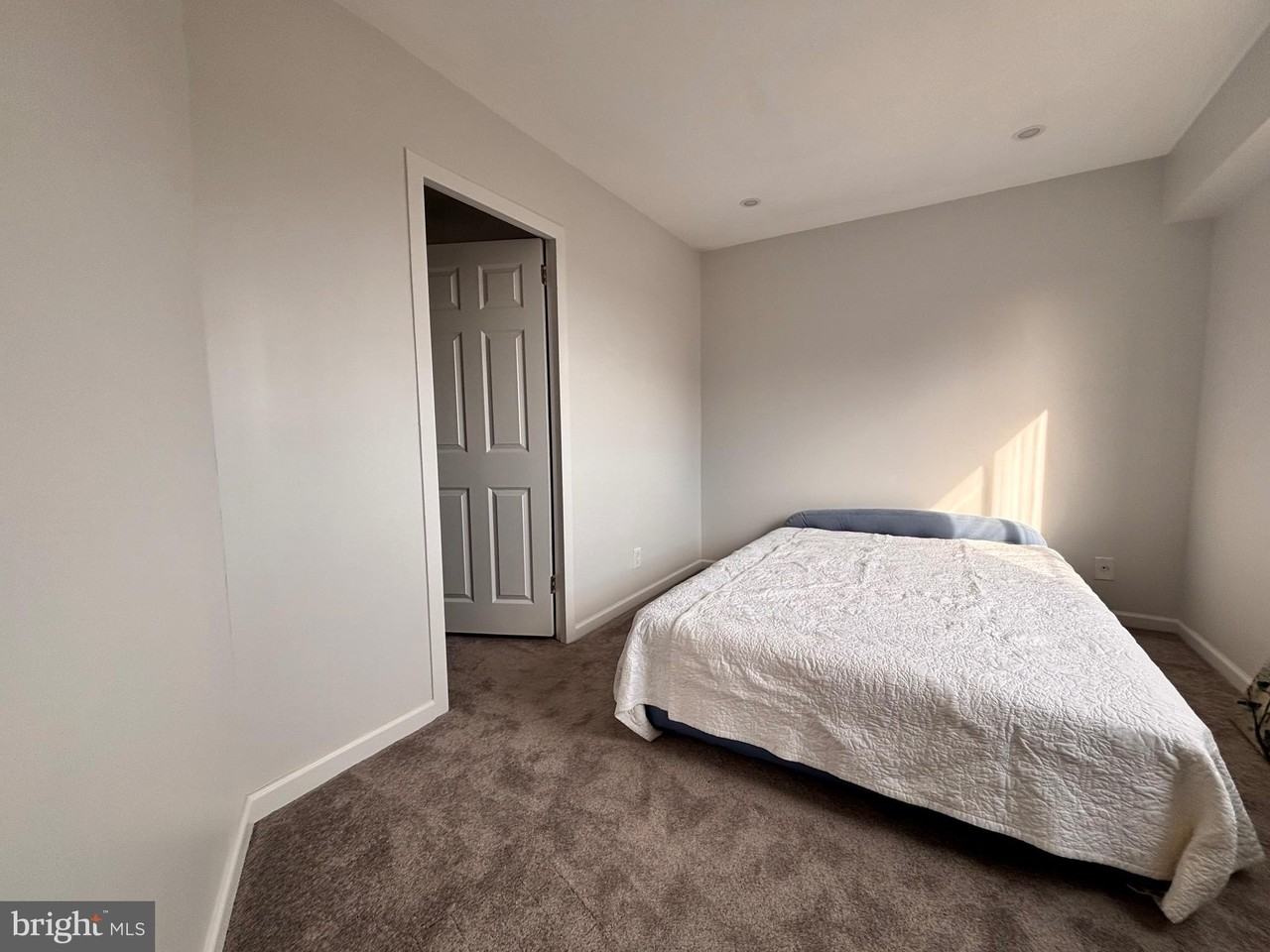 5340 Holmes Run Pkwy Unit 1003 #1003 - Photo 3 of 17