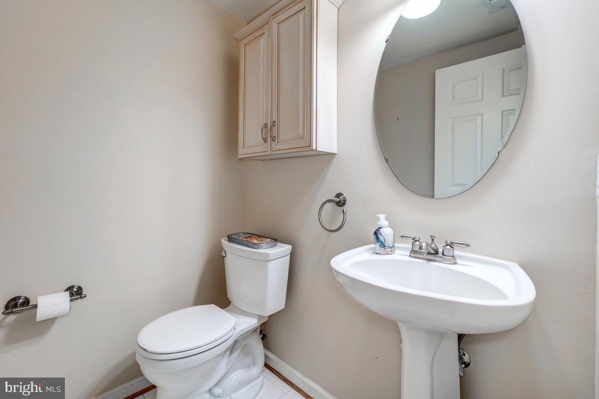 730 Catts Tavern Dr - Photo 6 of 39