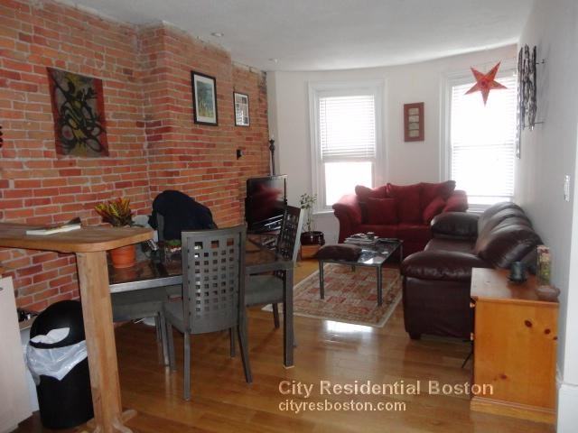 Northampton St #3 - Photo 5 of 17