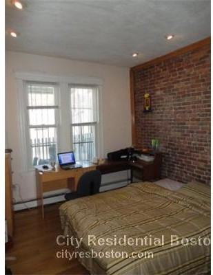 S Huntington Ave #2 - Photo 4 of 6