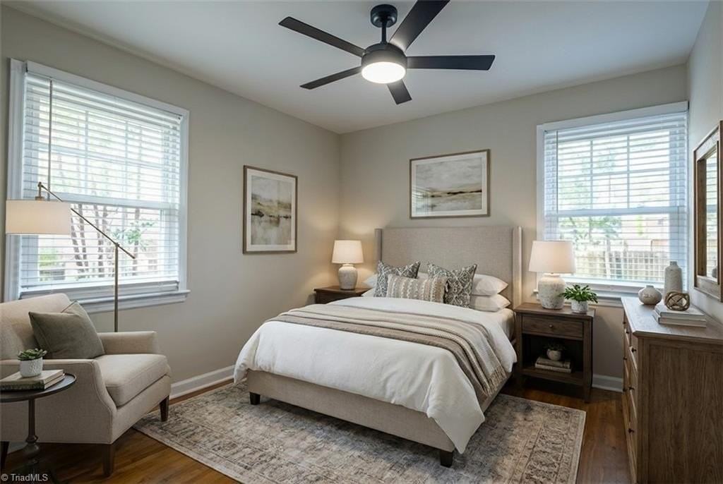 2005 Queens Ct - Photo 7 of 36