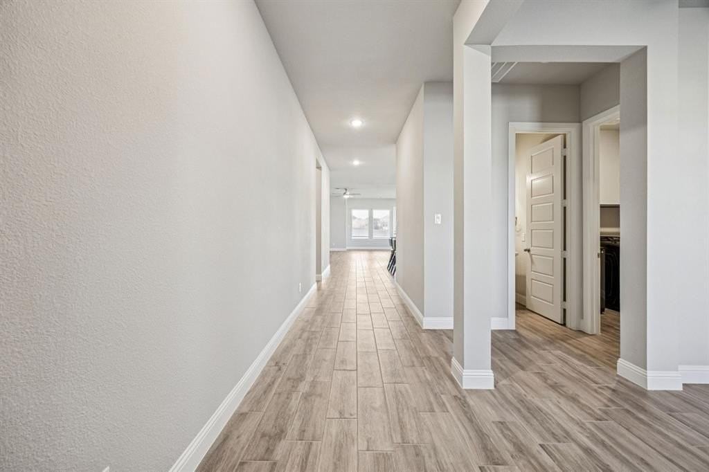 2621 Lazy Dog Ln - Photo 5 of 37