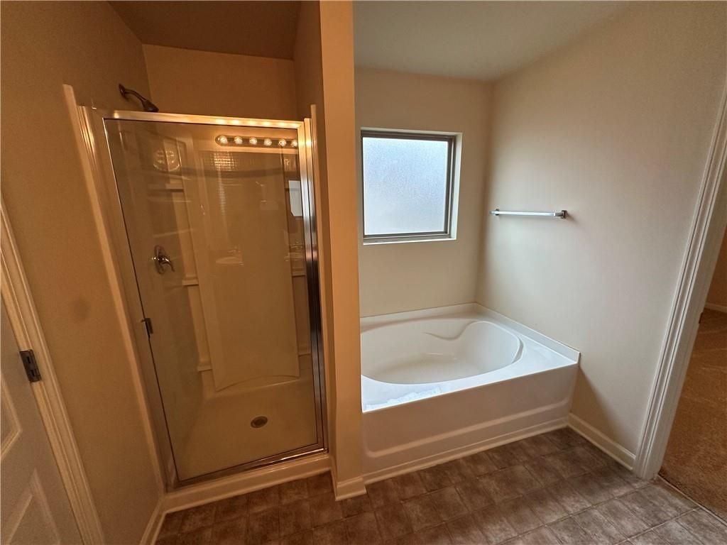 376 Pernell Dr - Photo 5 of 14