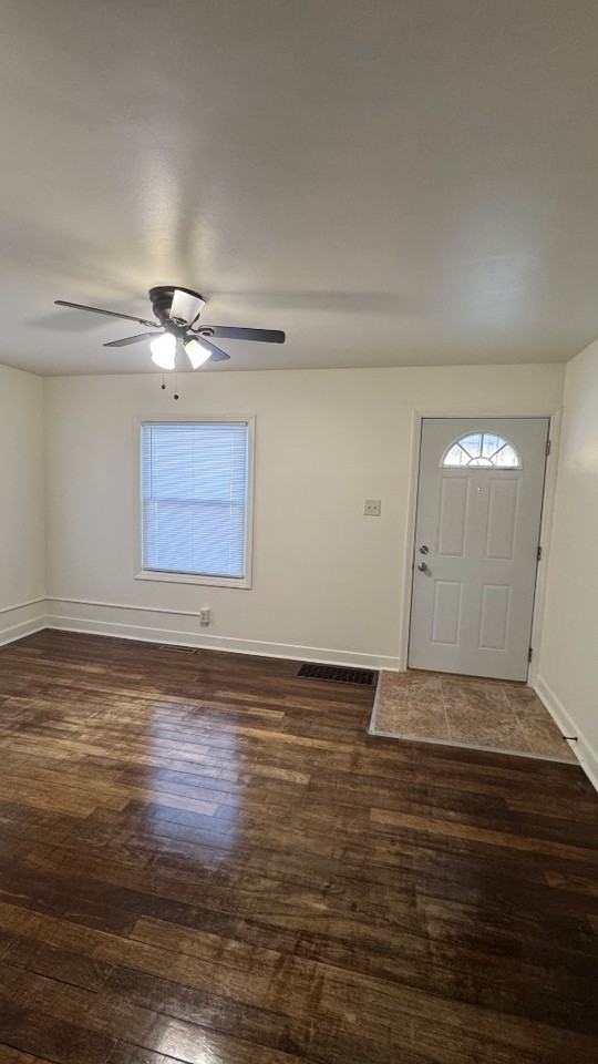 2162 Vermont St - Photo 3 of 20